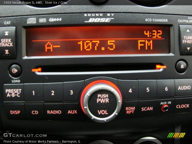 Silver Ice / Gray 2009 Nissan Rogue SL AWD