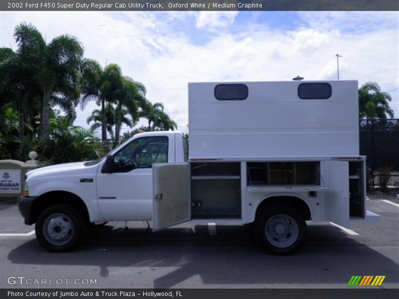 Oxford White / Medium Graphite 2002 Ford F450 Super Duty Regular Cab Utility Truck