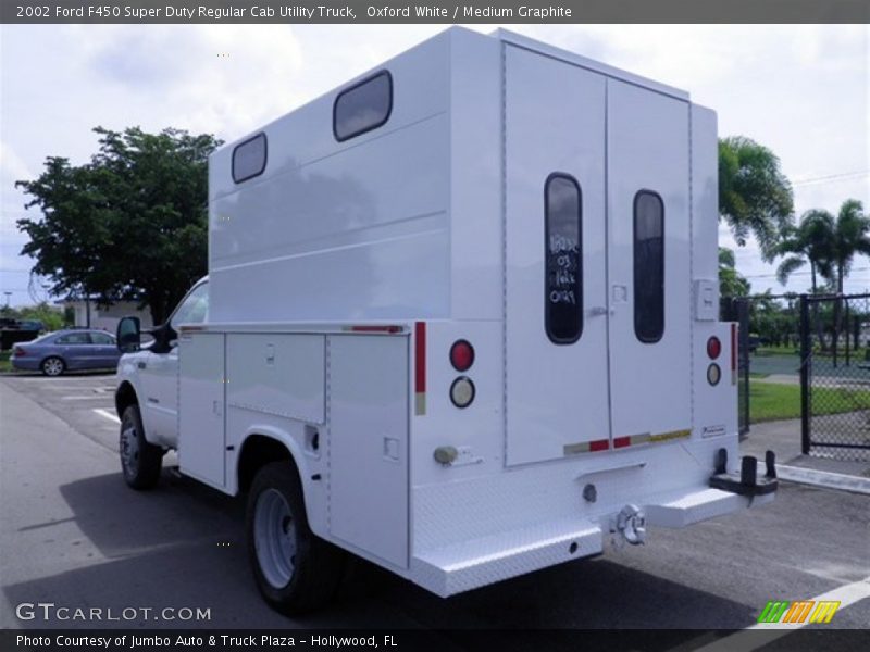 Oxford White / Medium Graphite 2002 Ford F450 Super Duty Regular Cab Utility Truck