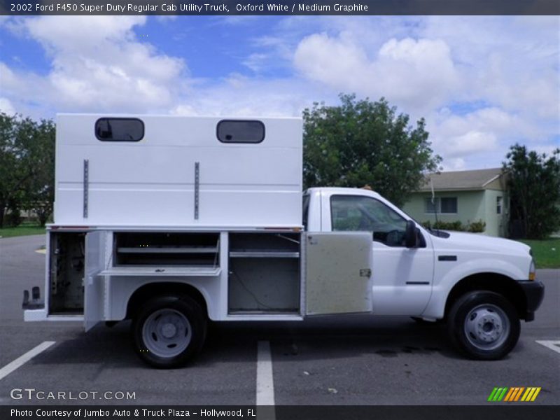 Oxford White / Medium Graphite 2002 Ford F450 Super Duty Regular Cab Utility Truck