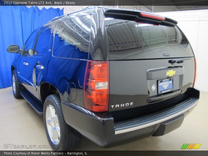 Black / Ebony 2010 Chevrolet Tahoe LTZ 4x4