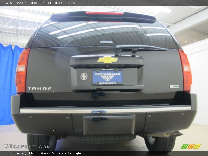 Black / Ebony 2010 Chevrolet Tahoe LTZ 4x4