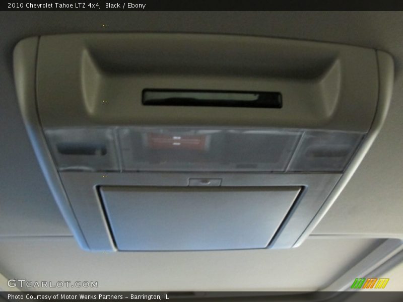 Black / Ebony 2010 Chevrolet Tahoe LTZ 4x4