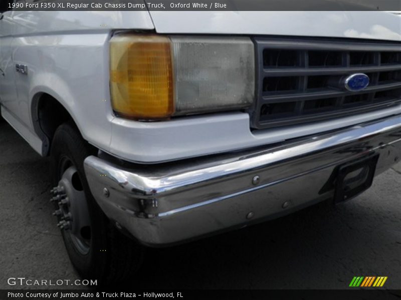 Oxford White / Blue 1990 Ford F350 XL Regular Cab Chassis Dump Truck