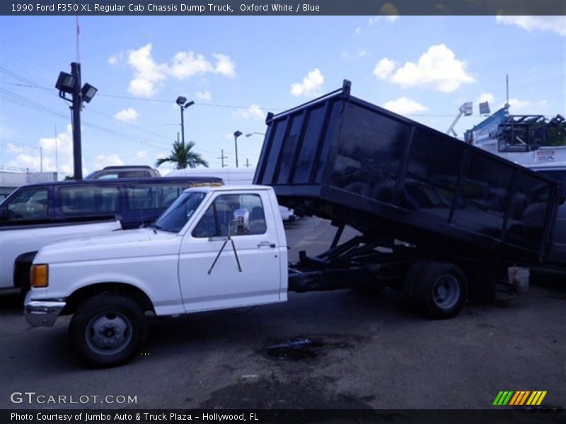 Oxford White / Blue 1990 Ford F350 XL Regular Cab Chassis Dump Truck