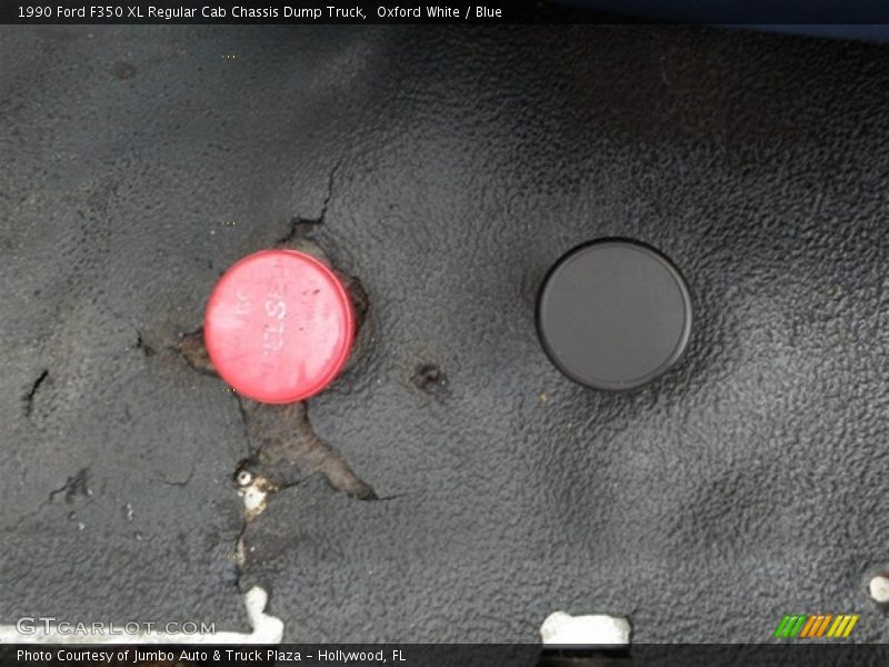 Oxford White / Blue 1990 Ford F350 XL Regular Cab Chassis Dump Truck