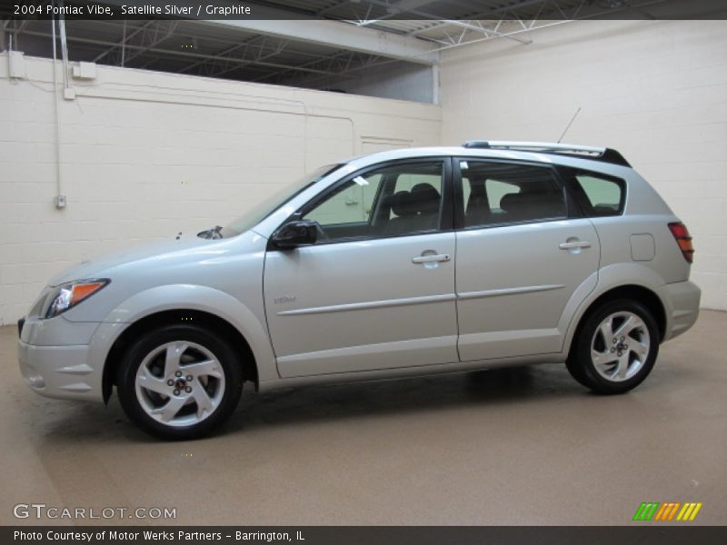 Satellite Silver / Graphite 2004 Pontiac Vibe