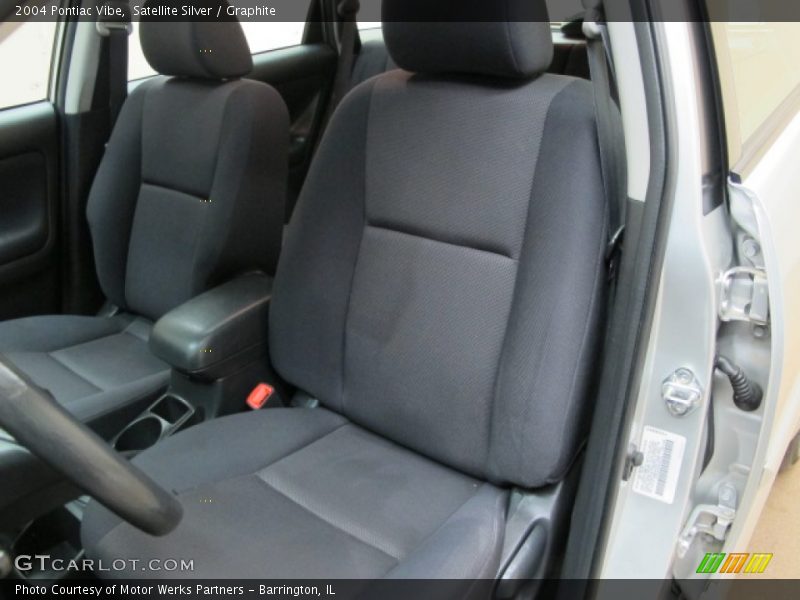 Satellite Silver / Graphite 2004 Pontiac Vibe