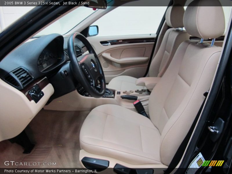 Jet Black / Sand 2005 BMW 3 Series 325xi Sedan
