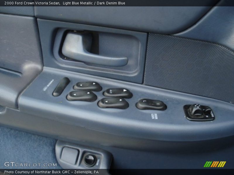 Light Blue Metallic / Dark Denim Blue 2000 Ford Crown Victoria Sedan