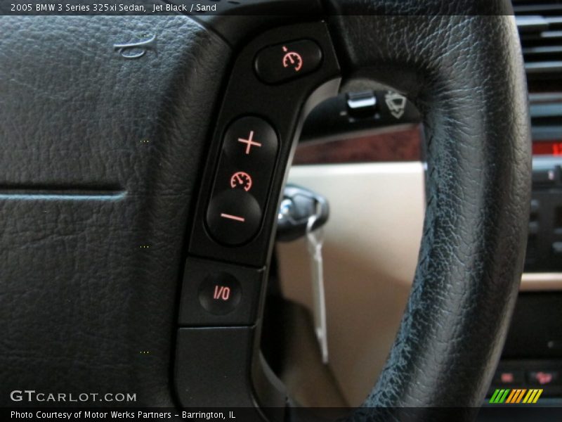 Jet Black / Sand 2005 BMW 3 Series 325xi Sedan