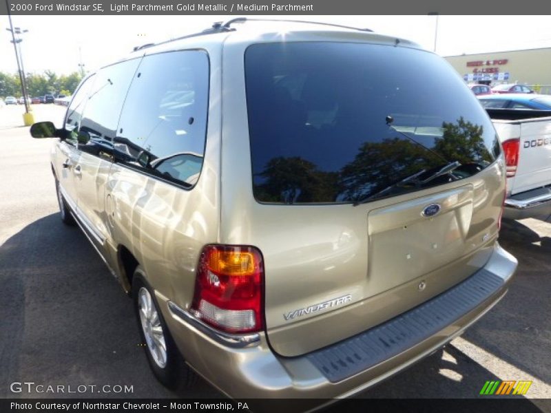 Light Parchment Gold Metallic / Medium Parchment 2000 Ford Windstar SE
