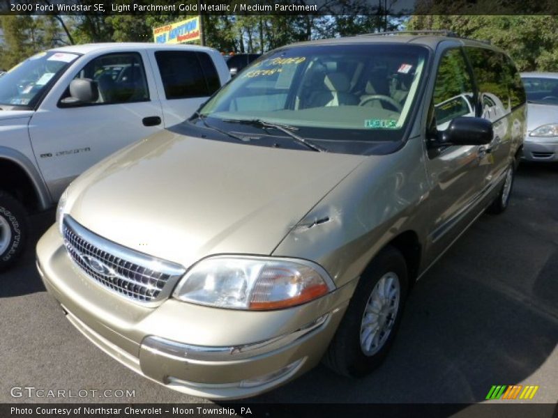 Light Parchment Gold Metallic / Medium Parchment 2000 Ford Windstar SE