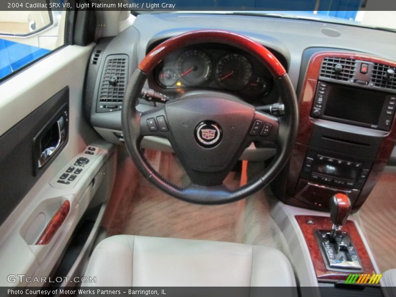 Light Platinum Metallic / Light Gray 2004 Cadillac SRX V8