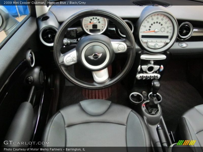 Horizon Blue / Black/Grey 2009 Mini Cooper Clubman
