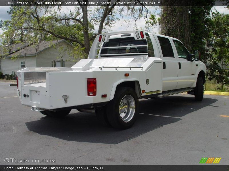 Oxford White / Medium Flint 2004 Ford F550 Super Duty Lariat Crew Cab 4x4 Dually Chassis