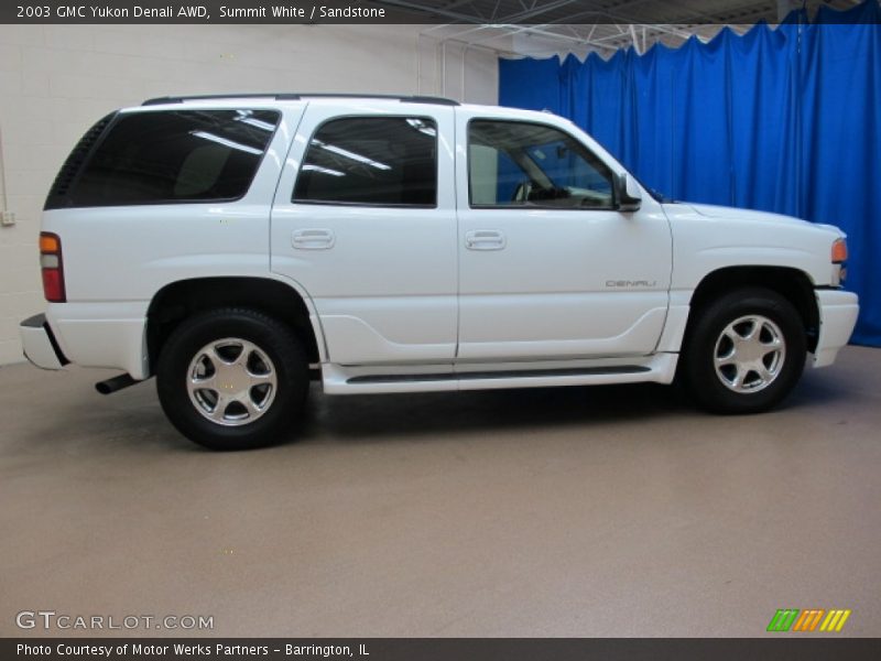 Summit White / Sandstone 2003 GMC Yukon Denali AWD