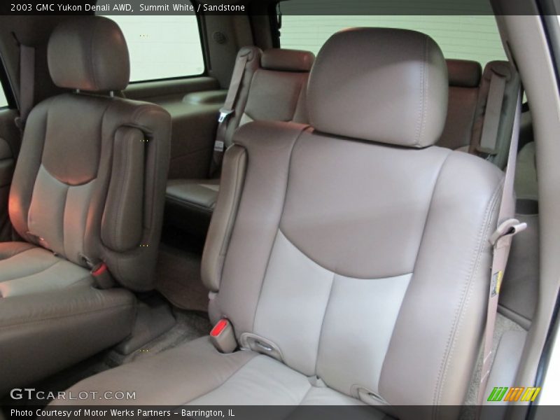 Summit White / Sandstone 2003 GMC Yukon Denali AWD