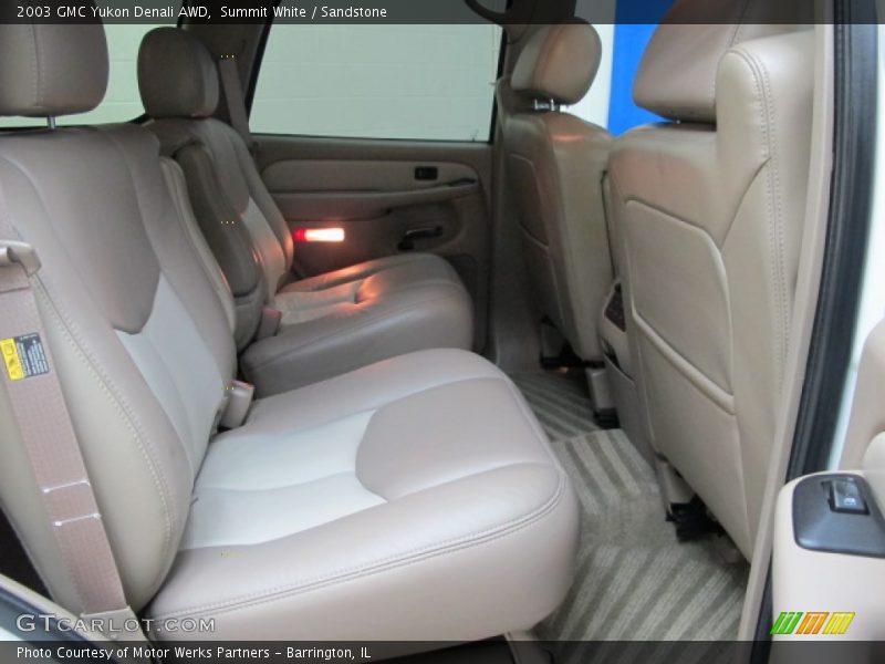 Summit White / Sandstone 2003 GMC Yukon Denali AWD