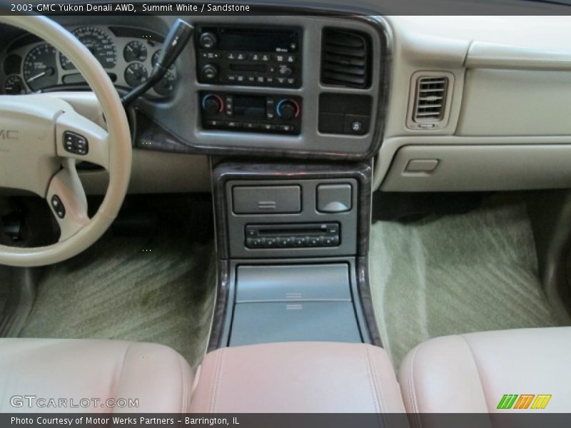Summit White / Sandstone 2003 GMC Yukon Denali AWD
