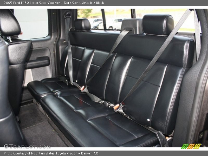 Dark Stone Metallic / Black 2005 Ford F150 Lariat SuperCab 4x4