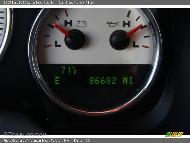 Dark Stone Metallic / Black 2005 Ford F150 Lariat SuperCab 4x4