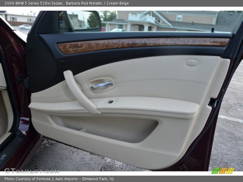 Barbera Red Metallic / Cream Beige 2009 BMW 5 Series 528xi Sedan