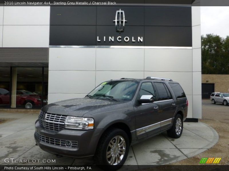 Sterling Grey Metallic / Charcoal Black 2010 Lincoln Navigator 4x4