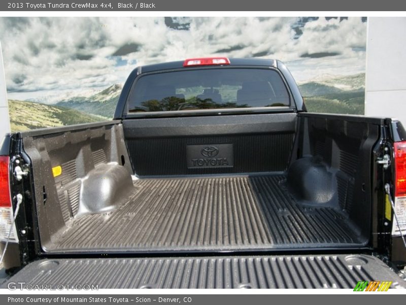  2013 Tundra CrewMax 4x4 Trunk