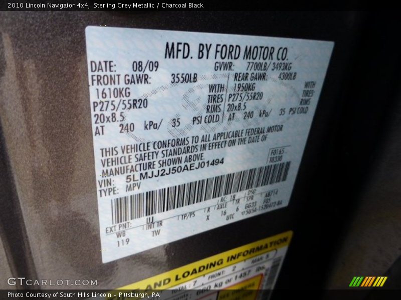 Sterling Grey Metallic / Charcoal Black 2010 Lincoln Navigator 4x4