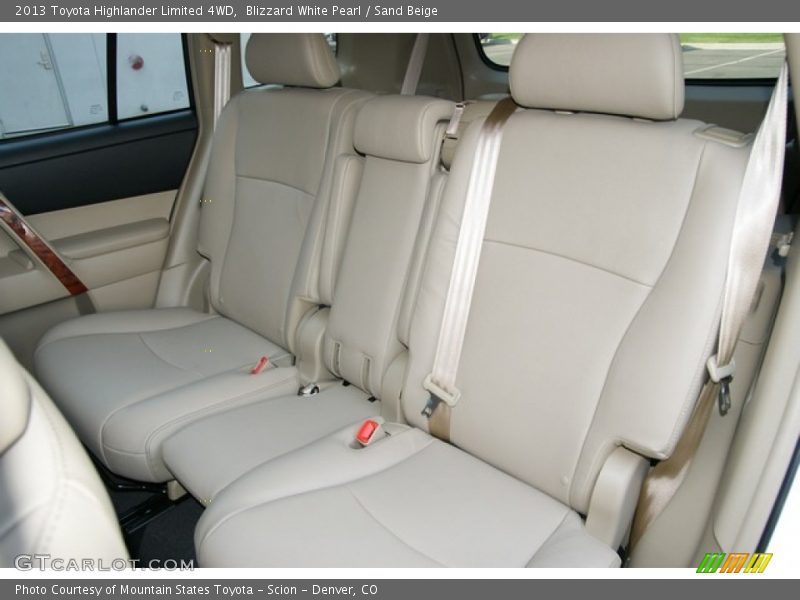 Blizzard White Pearl / Sand Beige 2013 Toyota Highlander Limited 4WD