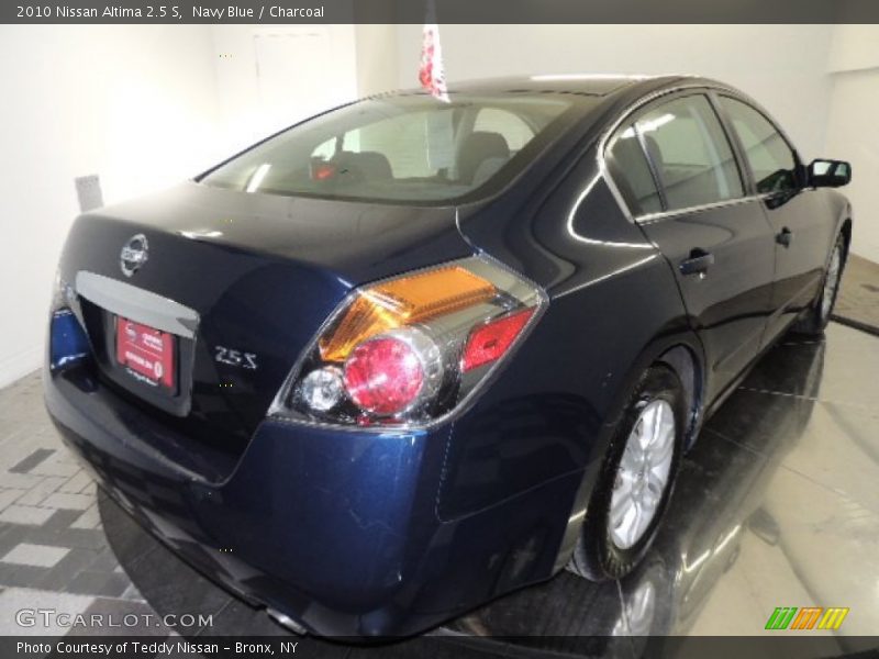 Navy Blue / Charcoal 2010 Nissan Altima 2.5 S