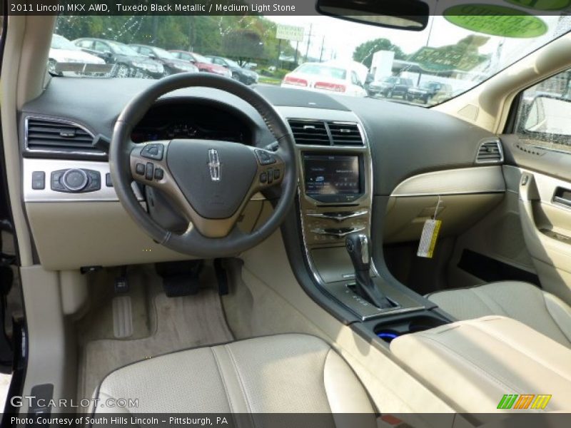 Tuxedo Black Metallic / Medium Light Stone 2011 Lincoln MKX AWD