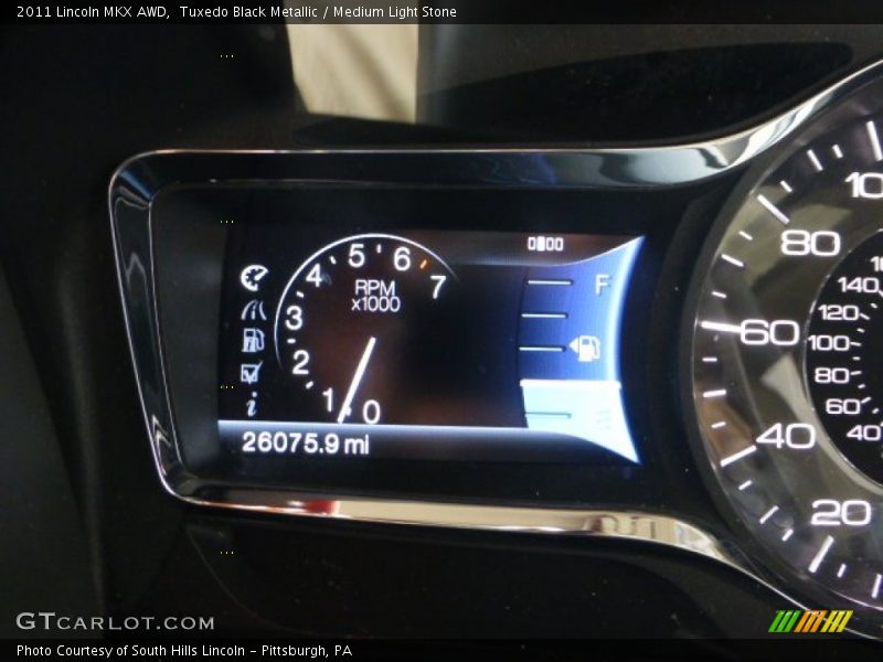 Tuxedo Black Metallic / Medium Light Stone 2011 Lincoln MKX AWD
