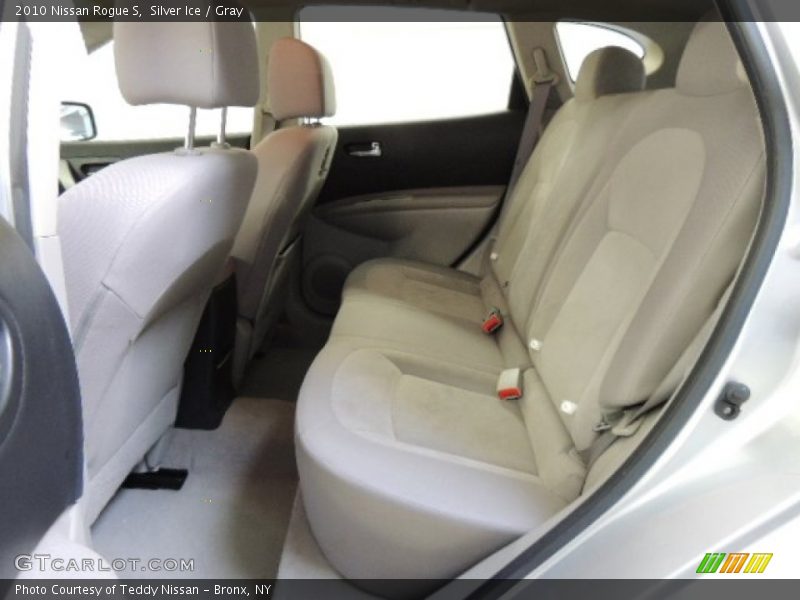 Silver Ice / Gray 2010 Nissan Rogue S
