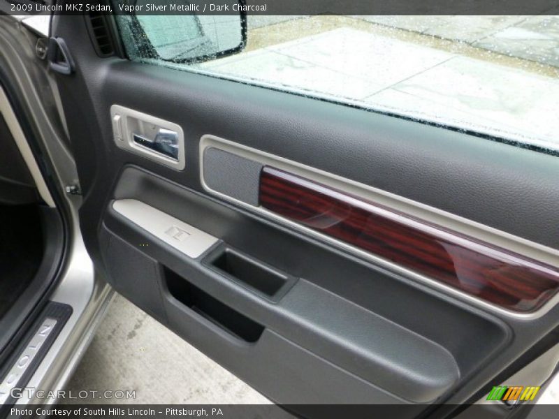 Vapor Silver Metallic / Dark Charcoal 2009 Lincoln MKZ Sedan