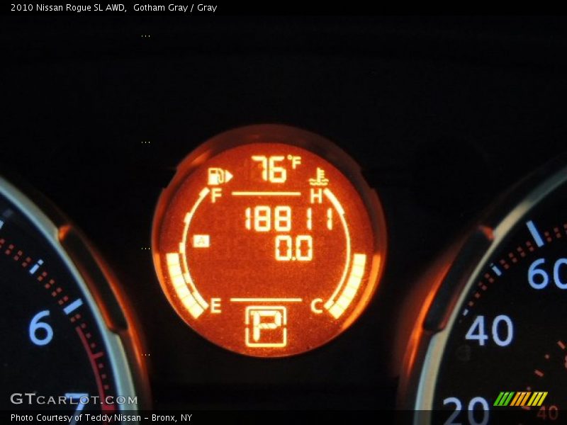 Gotham Gray / Gray 2010 Nissan Rogue SL AWD