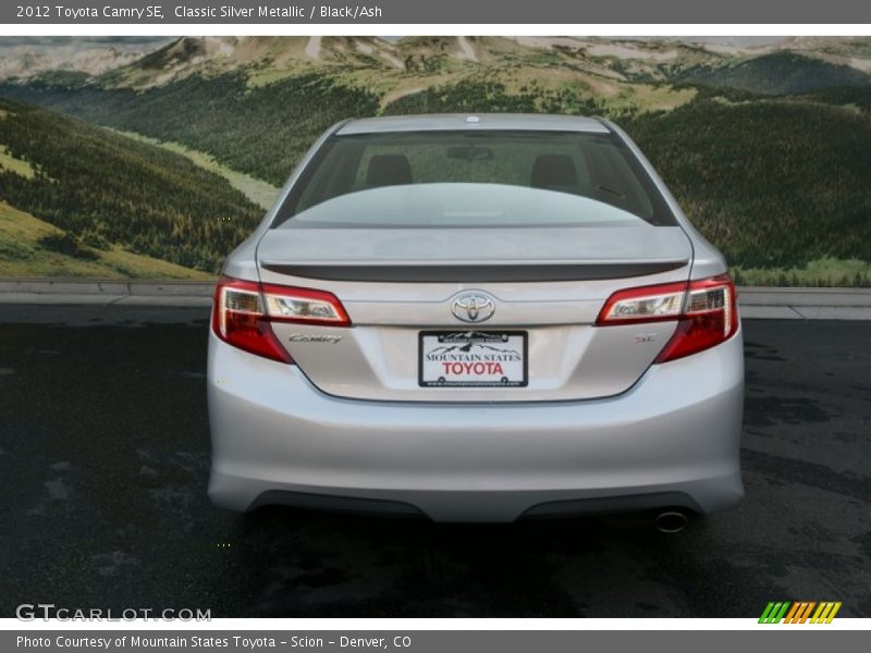 Classic Silver Metallic / Black/Ash 2012 Toyota Camry SE
