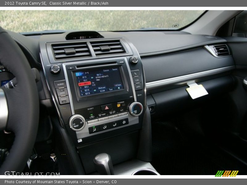 Classic Silver Metallic / Black/Ash 2012 Toyota Camry SE