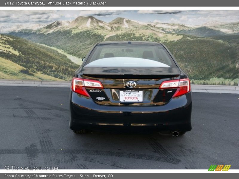 Attitude Black Metallic / Black/Ash 2012 Toyota Camry SE