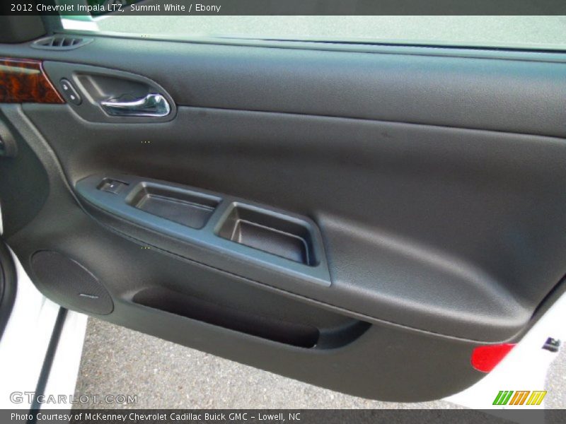 Summit White / Ebony 2012 Chevrolet Impala LTZ