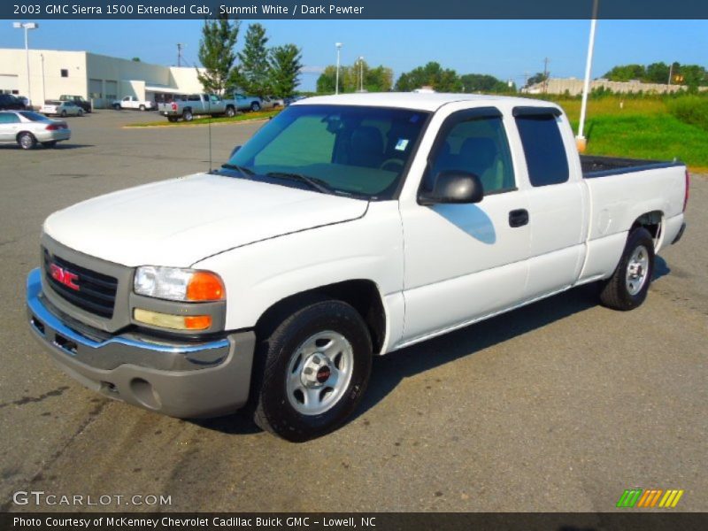 Front 3/4 View of 2003 Sierra 1500 Extended Cab