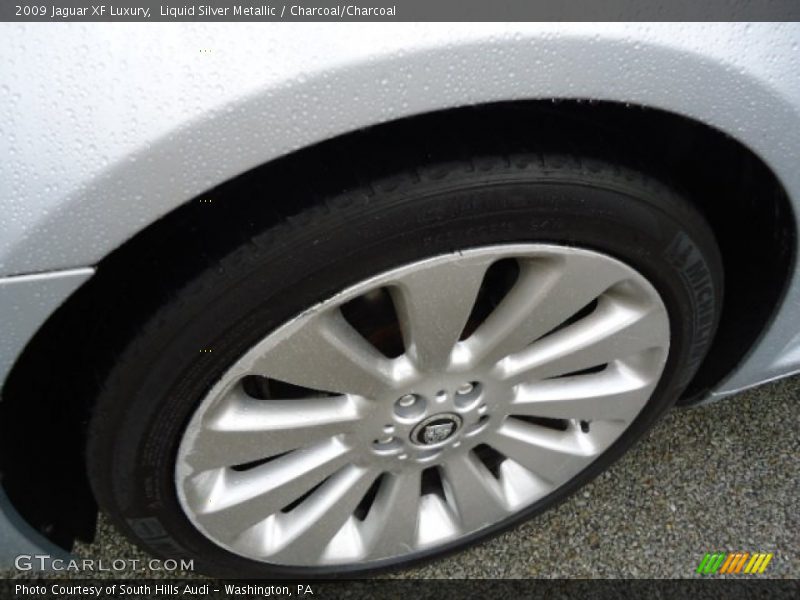 Liquid Silver Metallic / Charcoal/Charcoal 2009 Jaguar XF Luxury