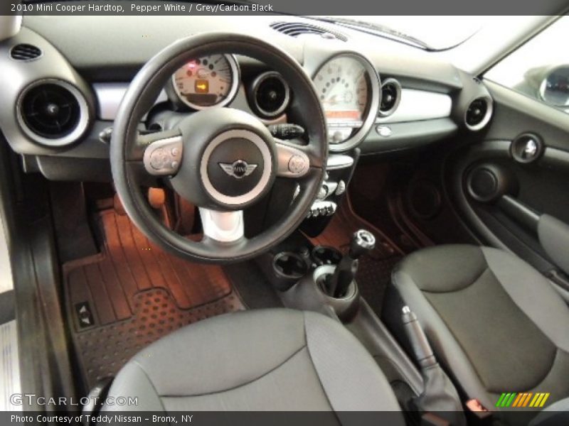 Pepper White / Grey/Carbon Black 2010 Mini Cooper Hardtop