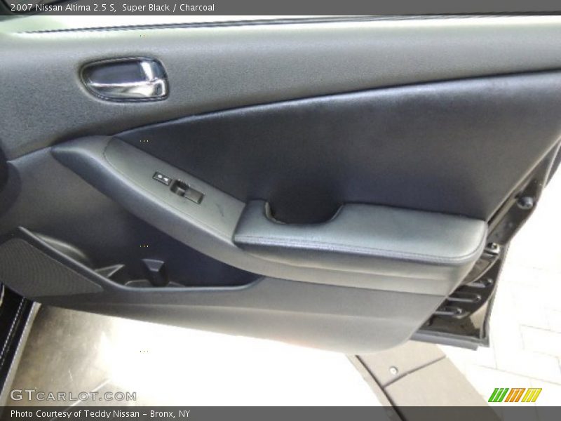 Super Black / Charcoal 2007 Nissan Altima 2.5 S