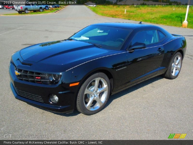 Front 3/4 View of 2013 Camaro SS/RS Coupe