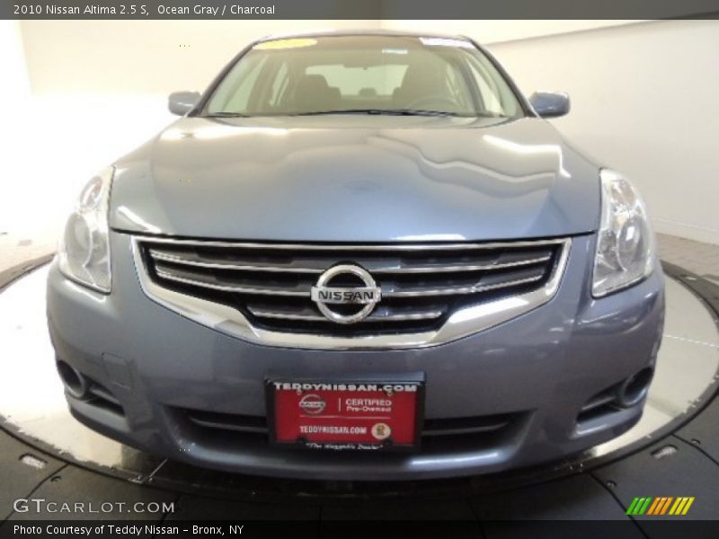 Ocean Gray / Charcoal 2010 Nissan Altima 2.5 S