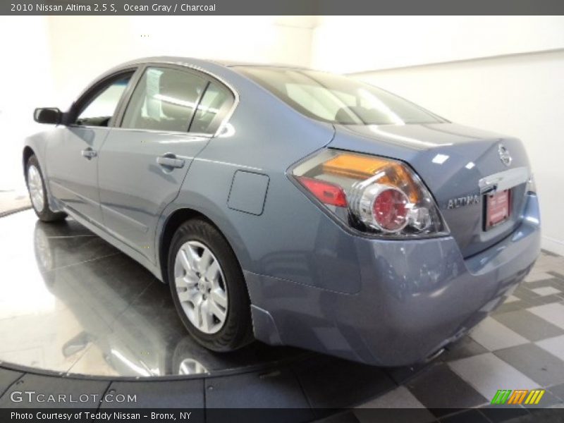 Ocean Gray / Charcoal 2010 Nissan Altima 2.5 S
