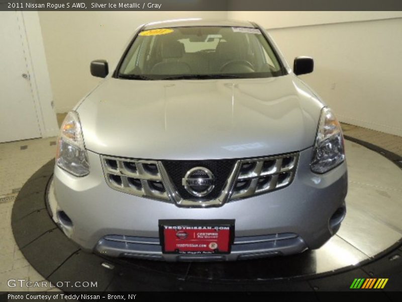 Silver Ice Metallic / Gray 2011 Nissan Rogue S AWD