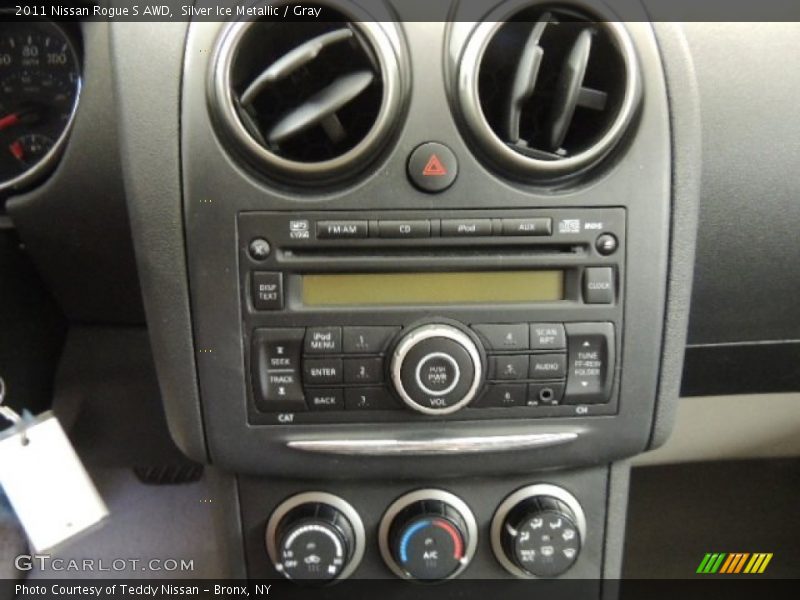 Silver Ice Metallic / Gray 2011 Nissan Rogue S AWD